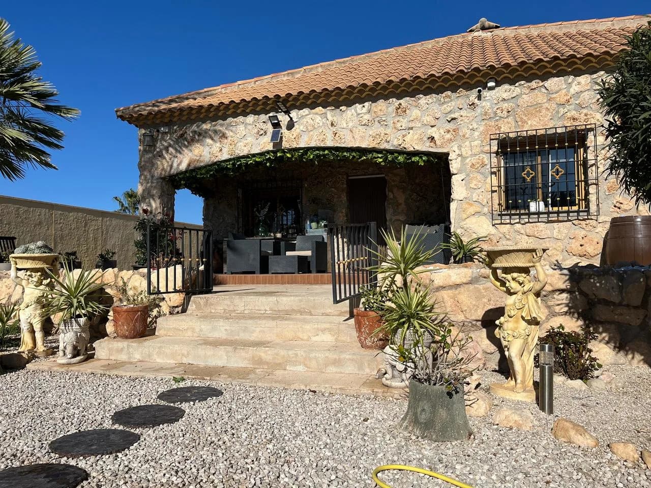 Country House In Fortuna - Image 4