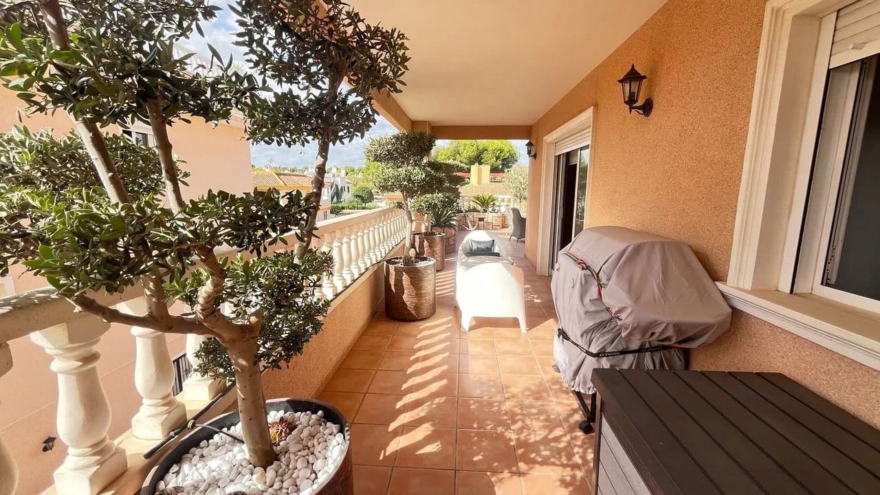 Apartment de 3 dormitorios en venta en Los Dolses, Alicante - Image 8