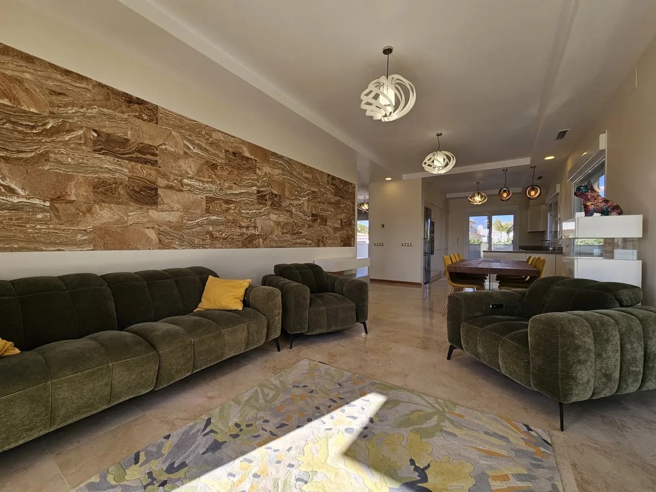 Villa de 5 dormitorios en venta en La Zenia, Alicante - Image 6