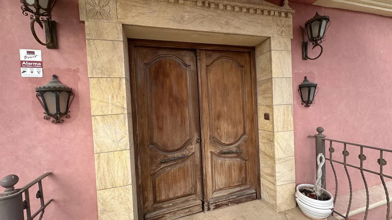 Townhouse de 4 dormitorios en venta en San Miguel de Salinas, Alicante - Image 3
