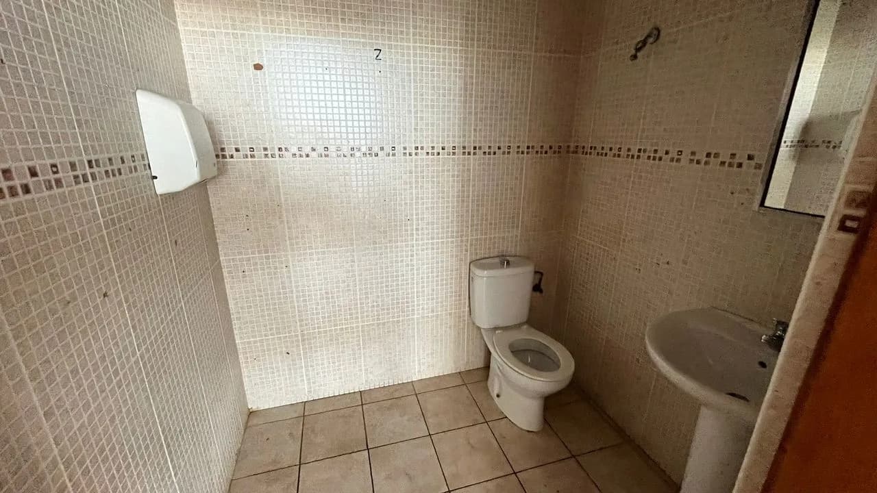 Commercial en venta en Quesada, Alicante - Image 8