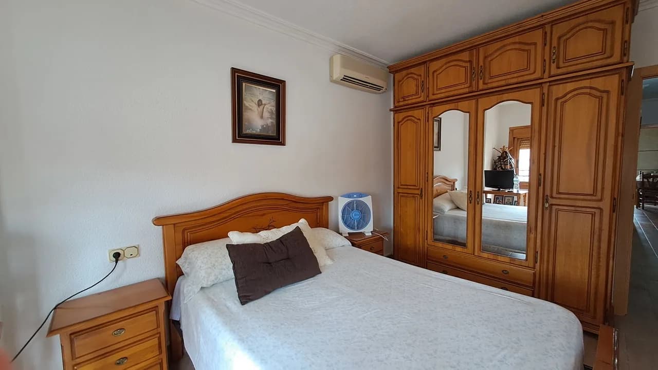 Townhouse de 3 dormitorios en venta en Benijofar, Alicante - Image 8