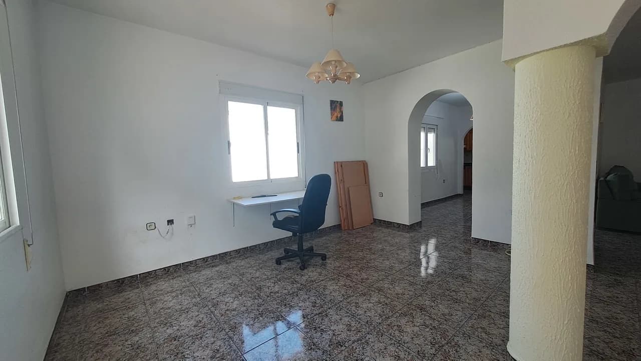 Villa de 5 dormitorios en venta en Villamartin, Alicante - Image 7