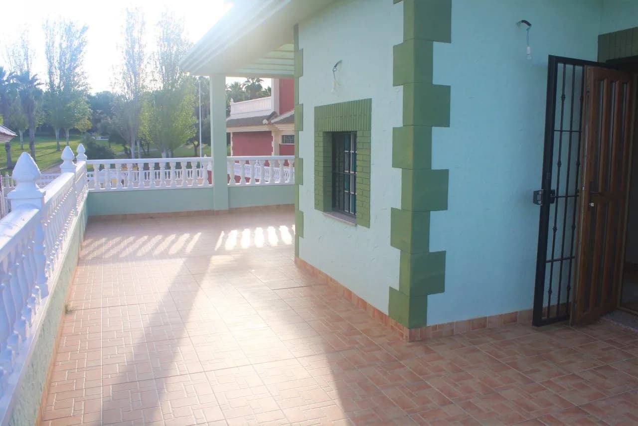 Villa de 3 dormitorios en venta en Los Altos, Alicante