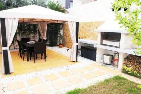 Villa de 3 dormitorios en venta en La Zenia, Alicante - Image 4