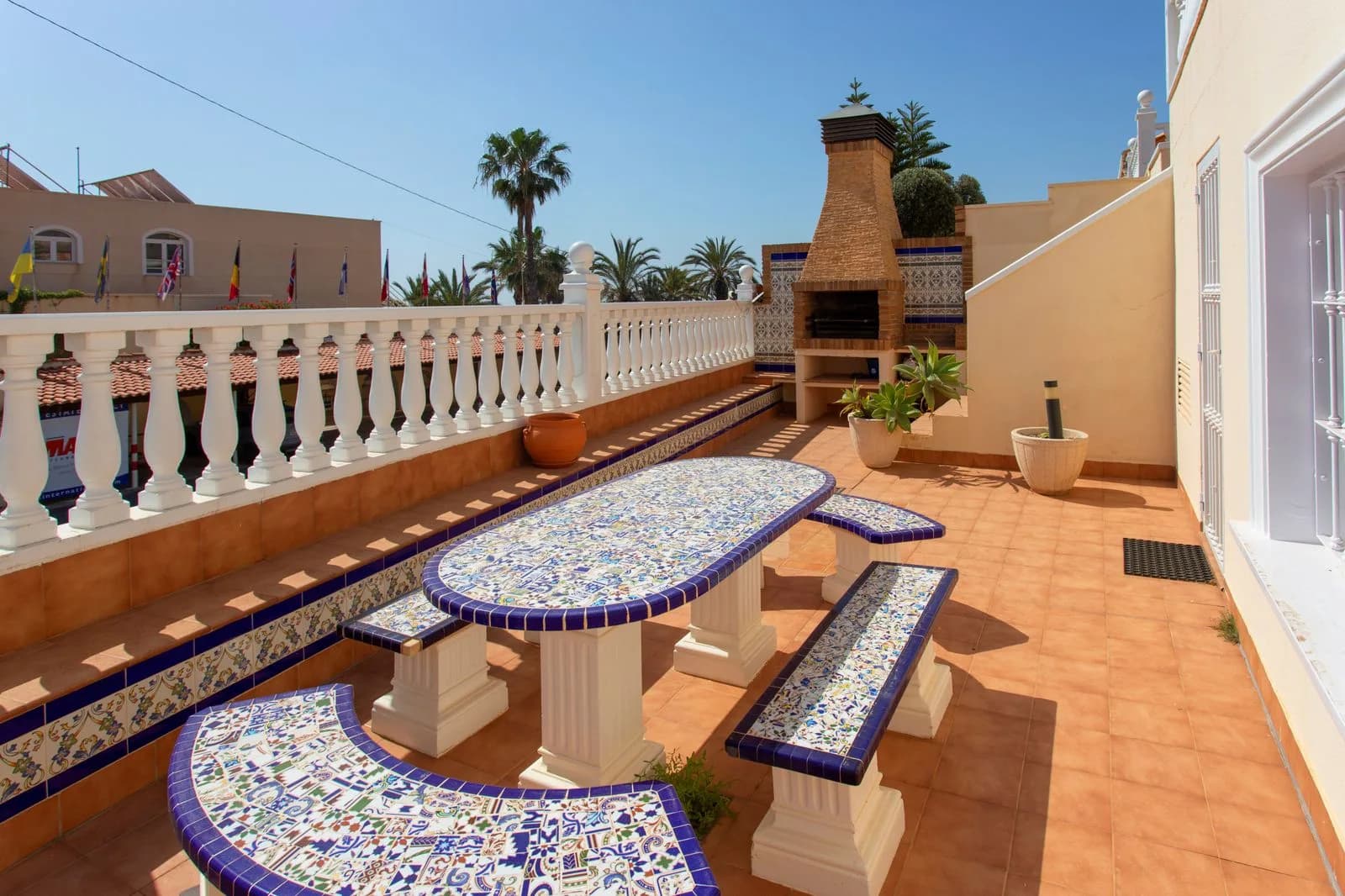 Villa de 4 dormitorios en venta en Torrevieja, Costa Blanca - Image 6