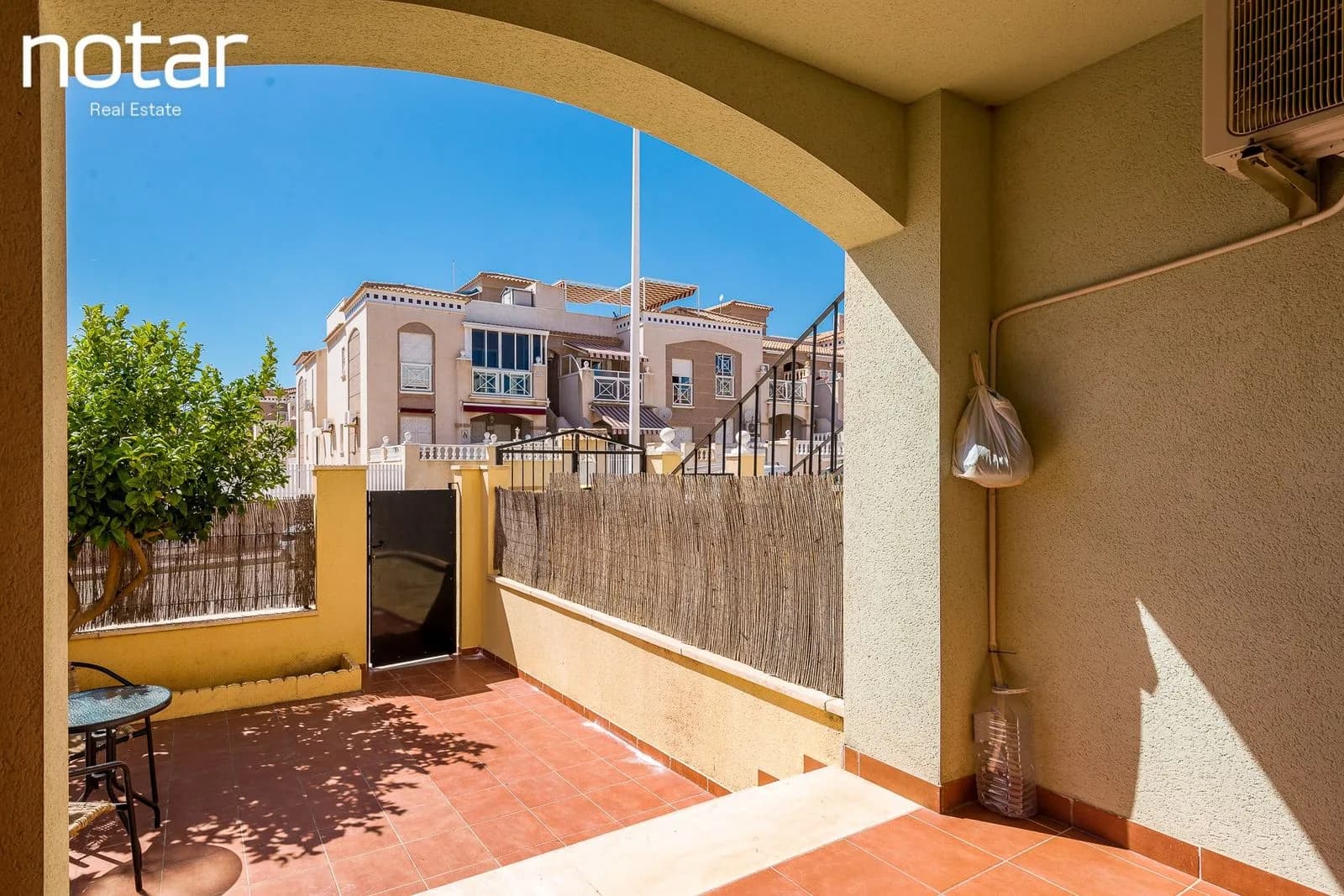 Apartment de 2 dormitorios en venta en Aguas Nuevas, Costa Blanca - Image 4