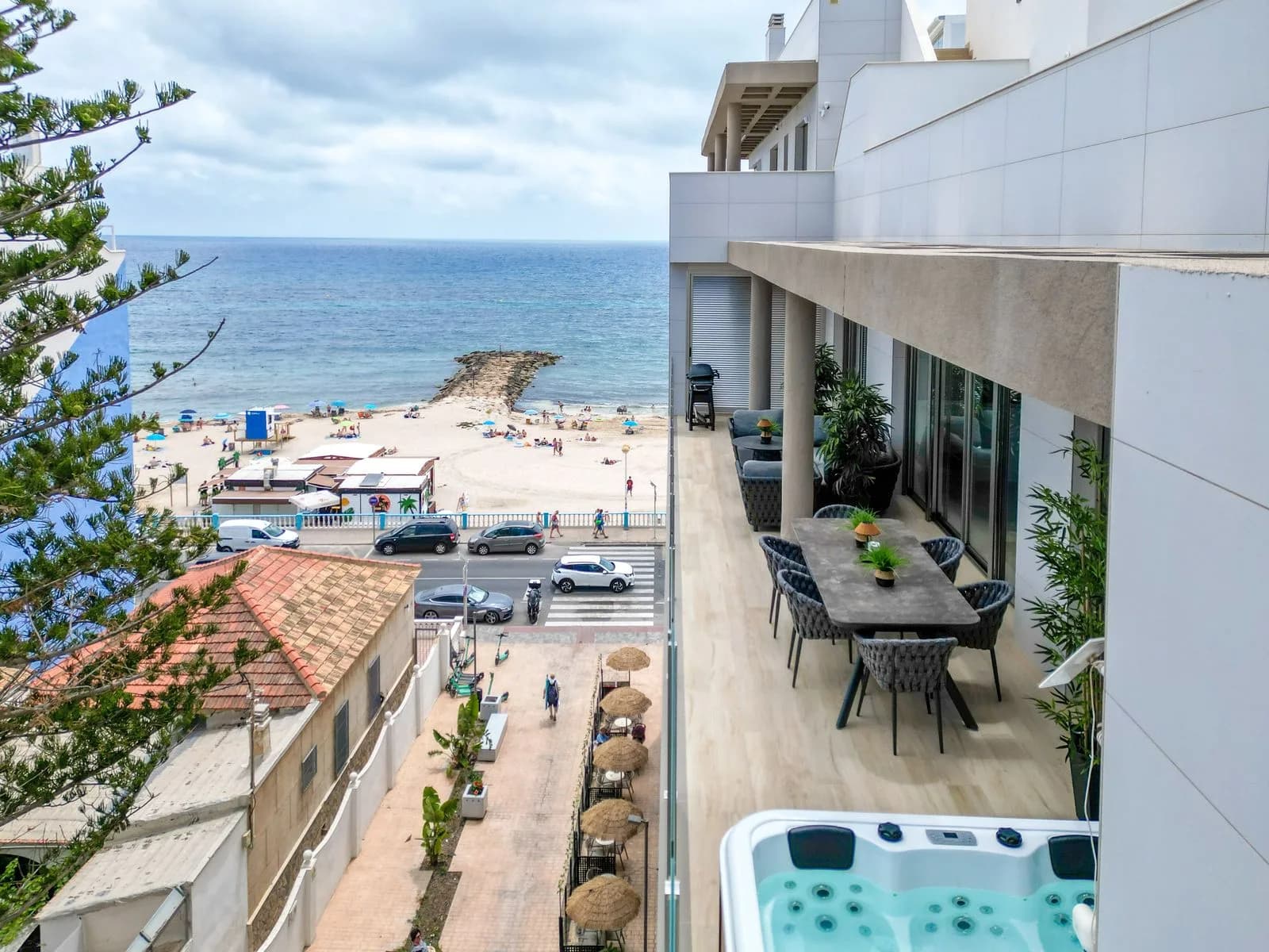 Apartment de 4 dormitorios en venta en Torrevieja, Costa Blanca