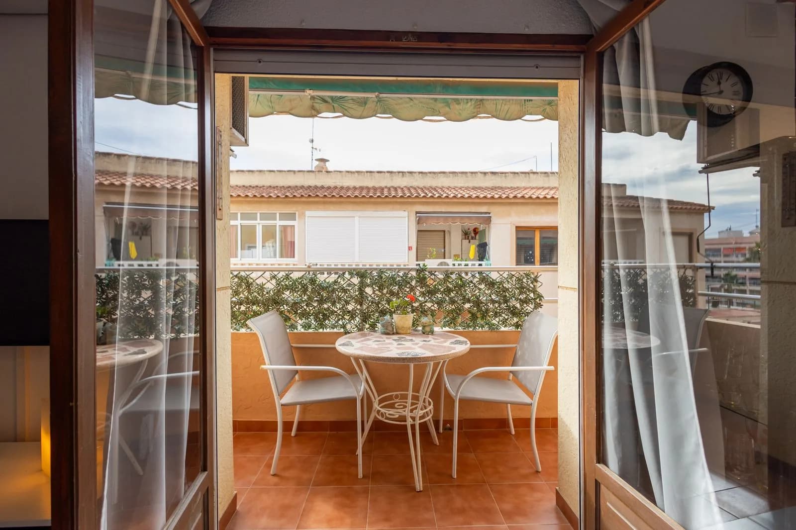 Apartment de 3 dormitorios en venta en Torrevieja, Costa Blanca - Image 6
