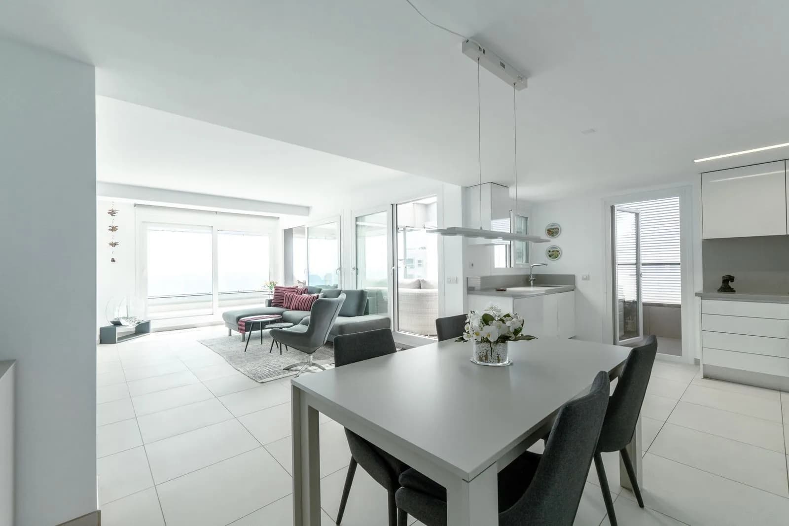 Apartment de 3 dormitorios en venta en Punta Prima, Costa Blanca - Image 7