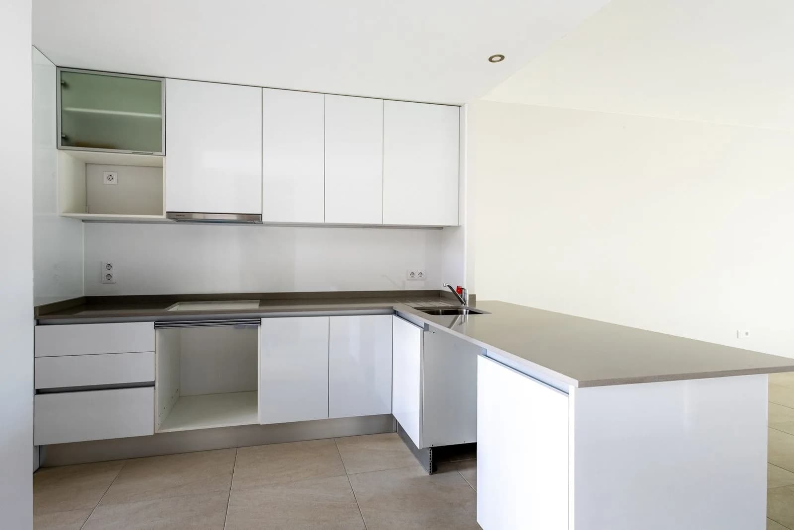 Apartment de 3 dormitorios en venta en Playa Flamenca, Costa Blanca - Image 8