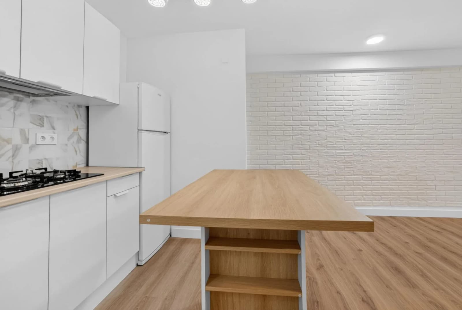 Apartment de 3 dormitorios en venta en Torrevieja, Alicante - Image 6