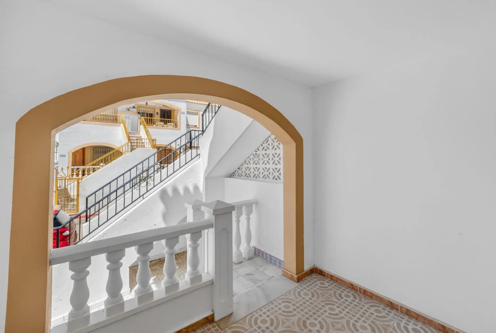 Ground Floor In Torrevieja - Image 7