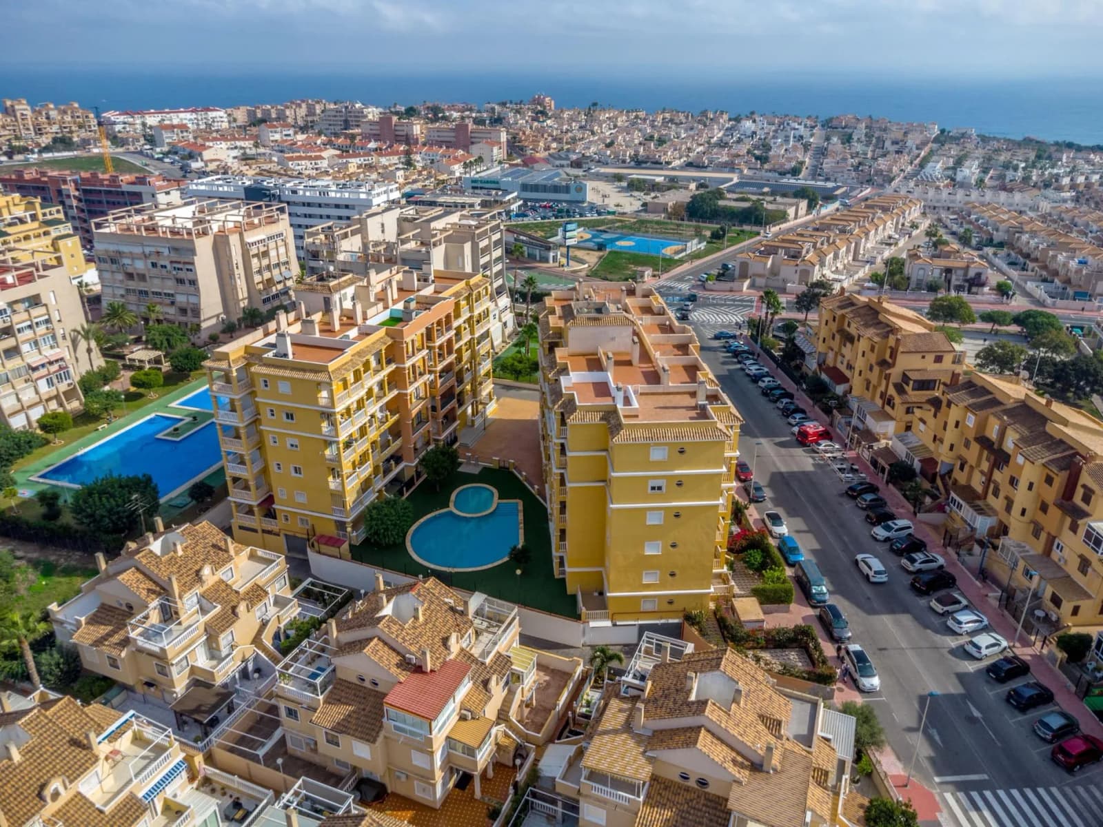 Villa de 2 dormitorios en venta en Torrevieja, Alicante
