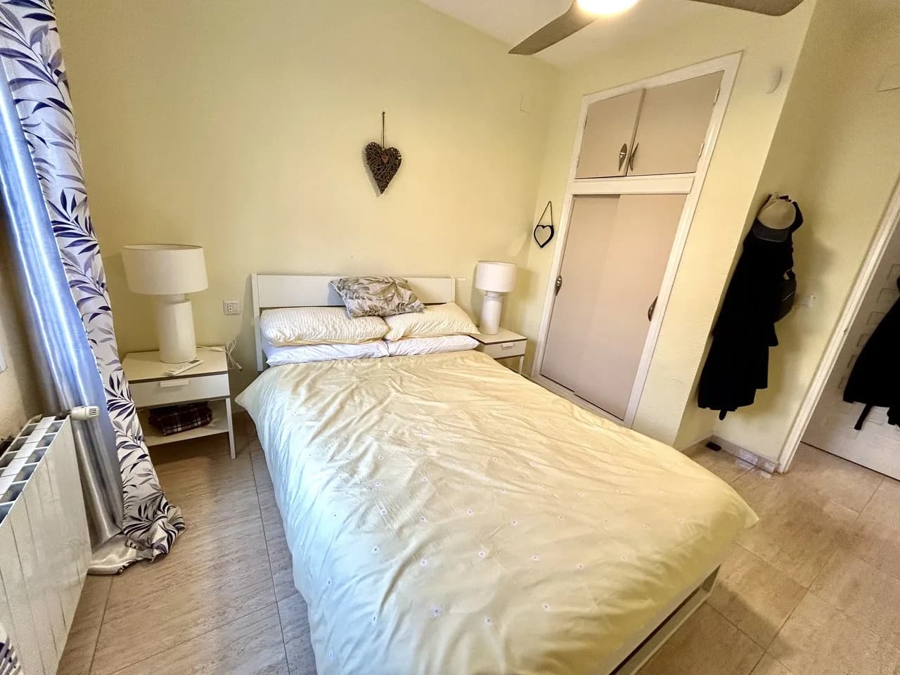 Bungalow de 2 dormitorios en venta en Villamartin, Alicante - Image 9