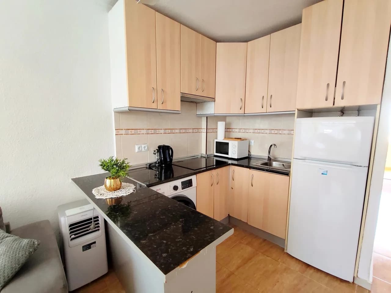 Apartment de 1 dormitorios en venta en La Mata, Alicante - Image 9