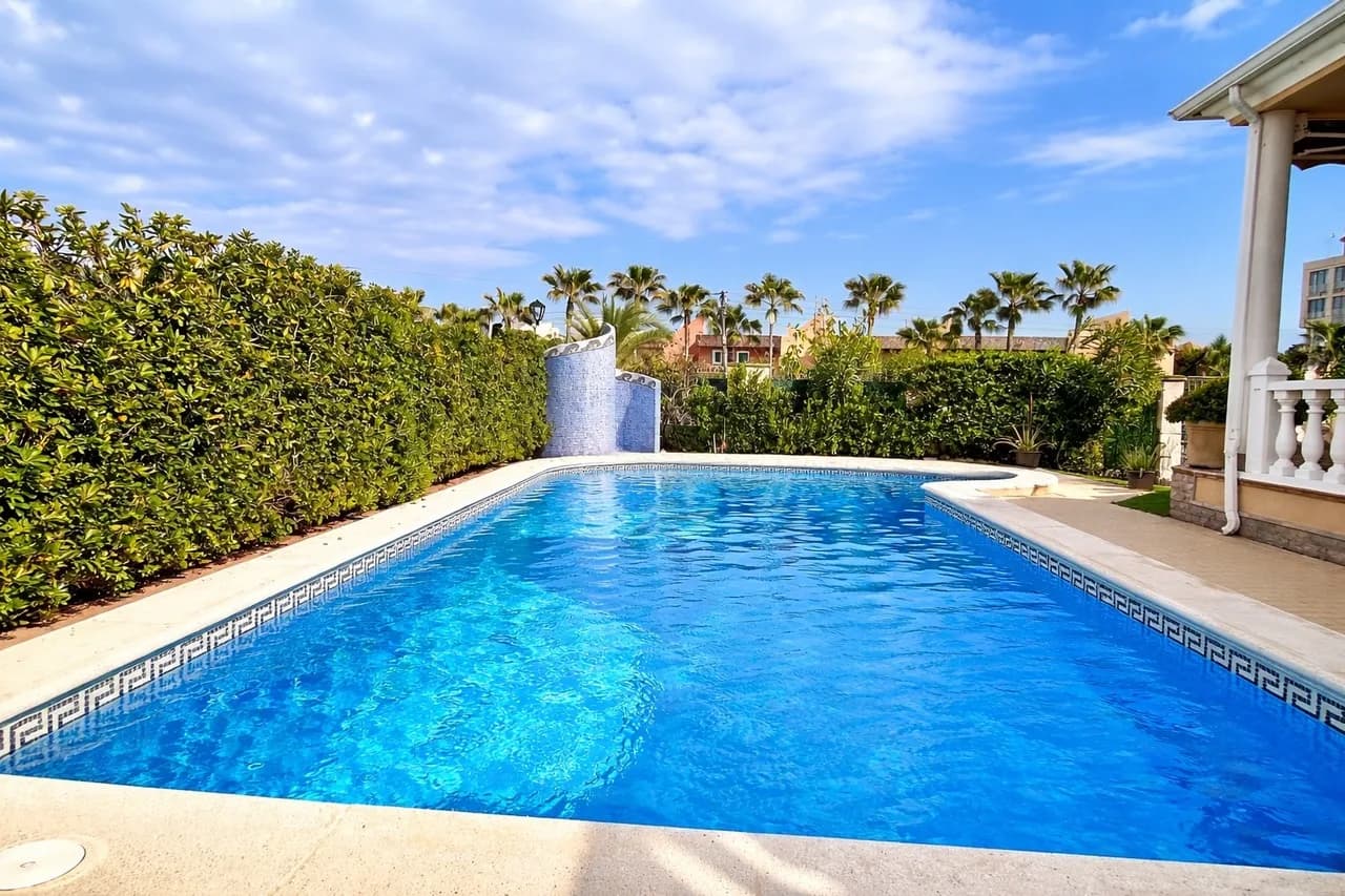 Villa de 6 dormitorios en venta en La Mata, Alicante - Image 3