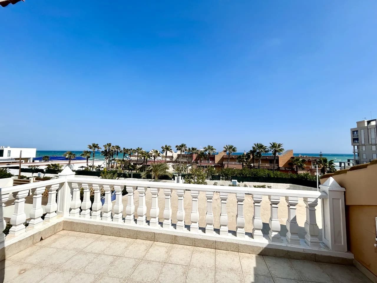 Villa de 6 dormitorios en venta en La Mata, Alicante - Image 5