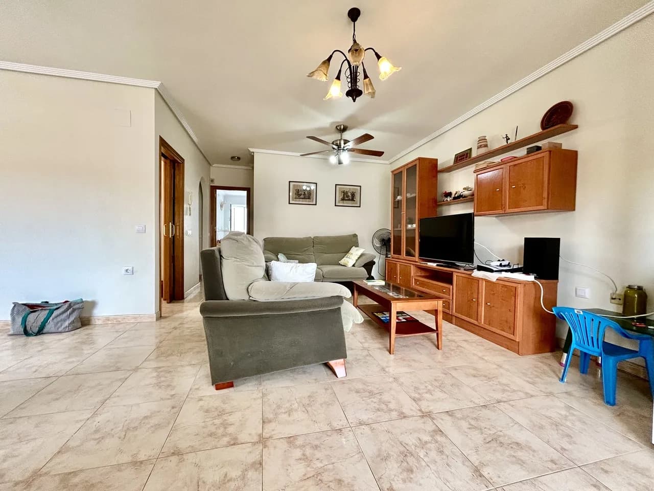 Townhouse de 3 dormitorios en venta en Torre de La Horadada, Alicante - Image 7