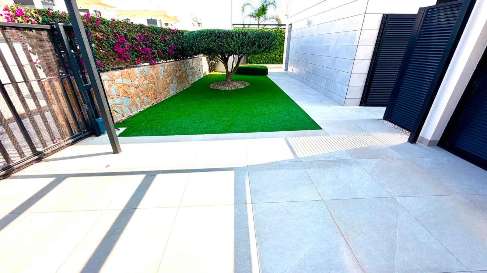 Detached Villa In Los Montesinos - Image 5