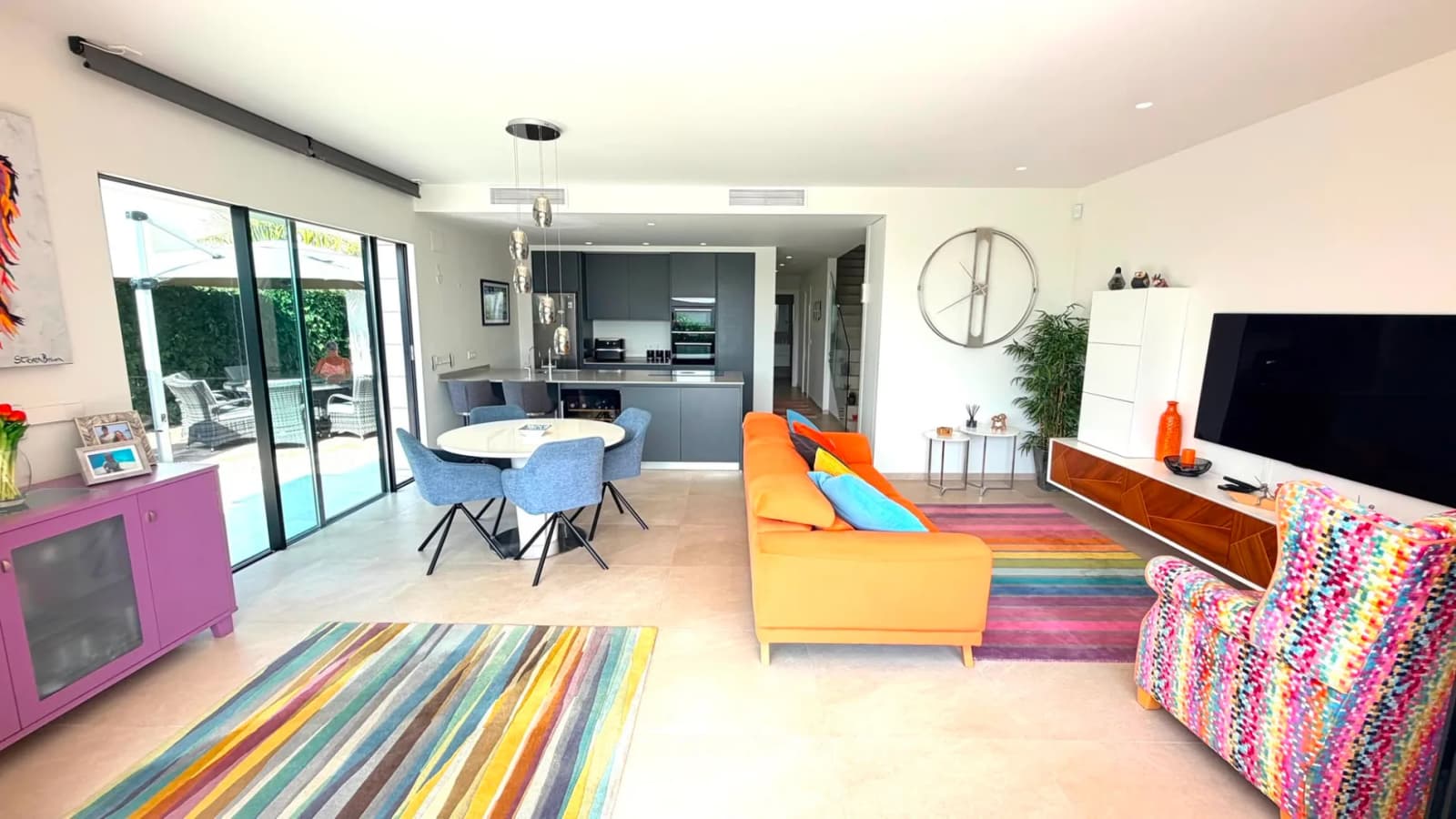 Detached Villa In Los Montesinos - Image 9