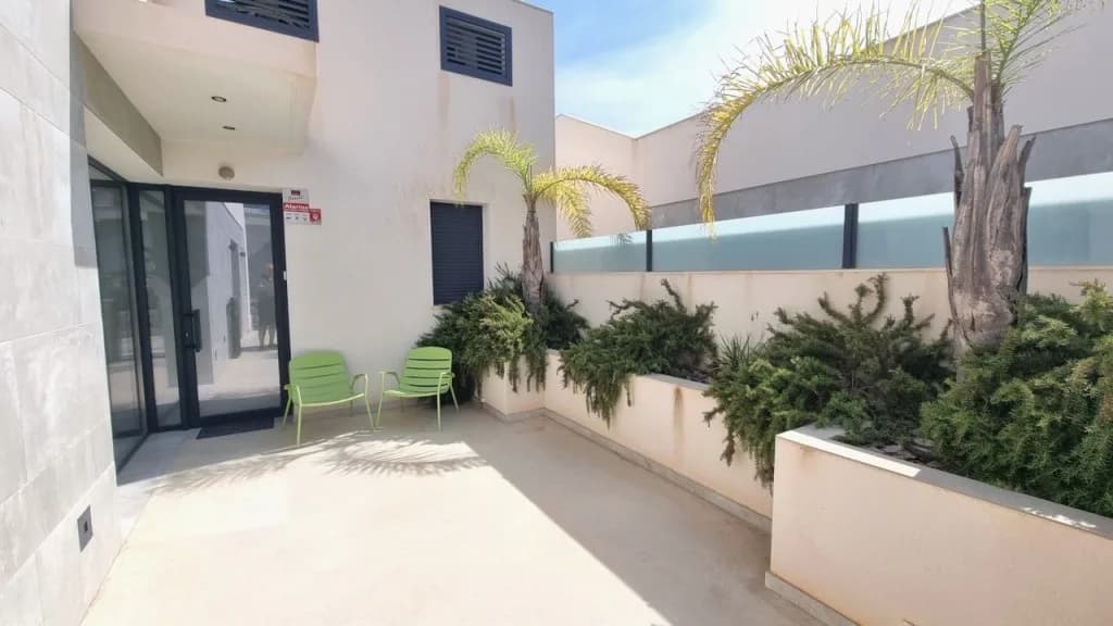 Detached Villa In Rojales - Image 4