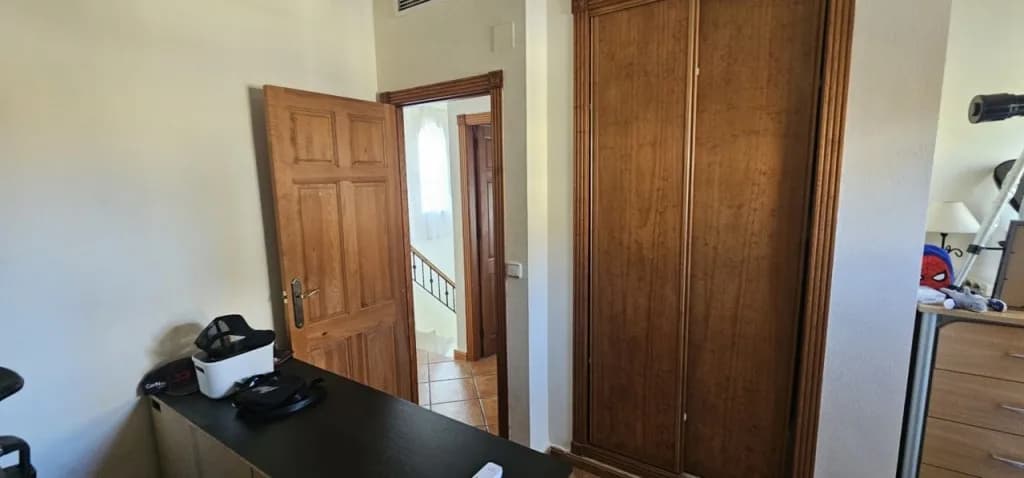 Villa de 3 dormitorios en venta en Lo Crispin, Alicante - Image 8