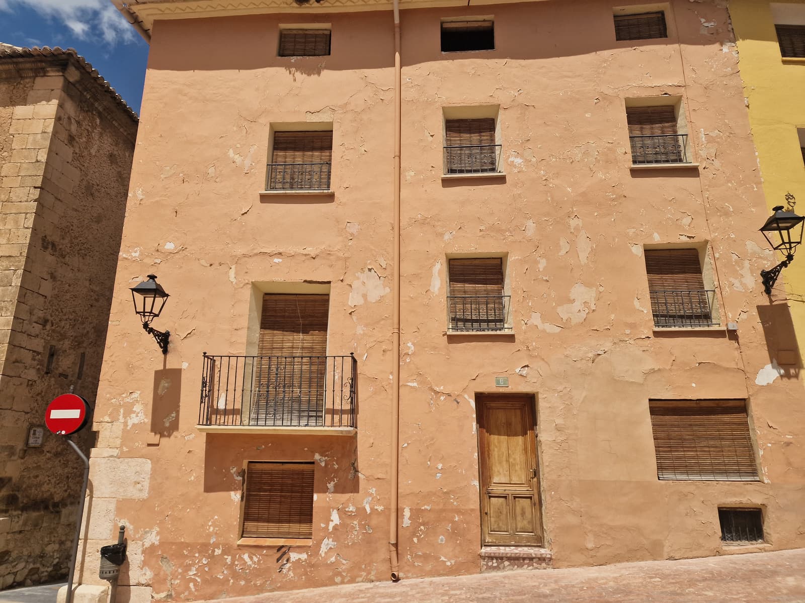 Investment Property In Biar - Image 4