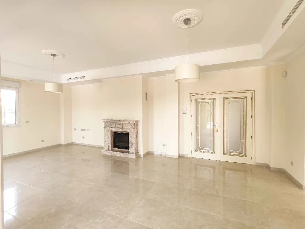 Villa de 6 dormitorios en venta en Cabo Roig, Alicante - Image 8