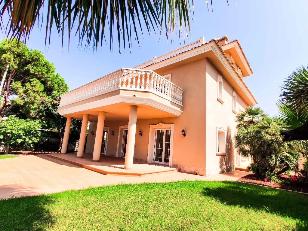 Villa de 6 dormitorios en venta en Cabo Roig, Alicante - Image 9