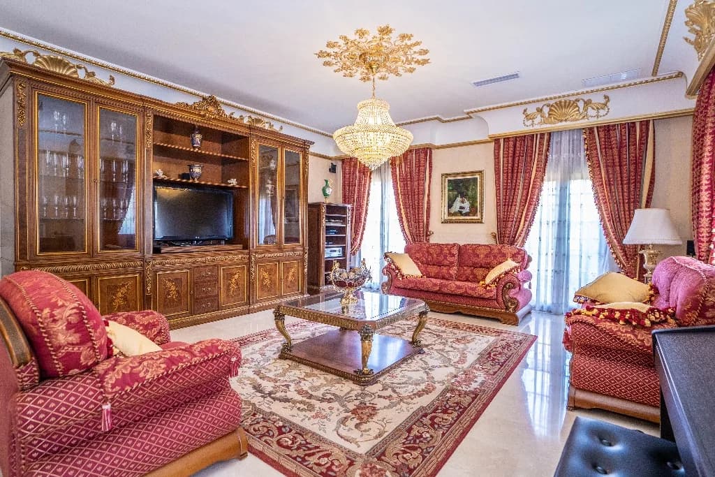 Villa de 7 dormitorios en venta en Campoamor, Alicante - Image 3