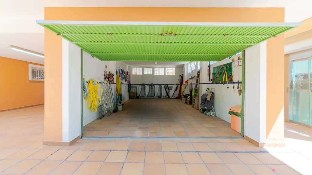 Villa de 4 dormitorios en venta en Campoamor, Alicante - Image 5