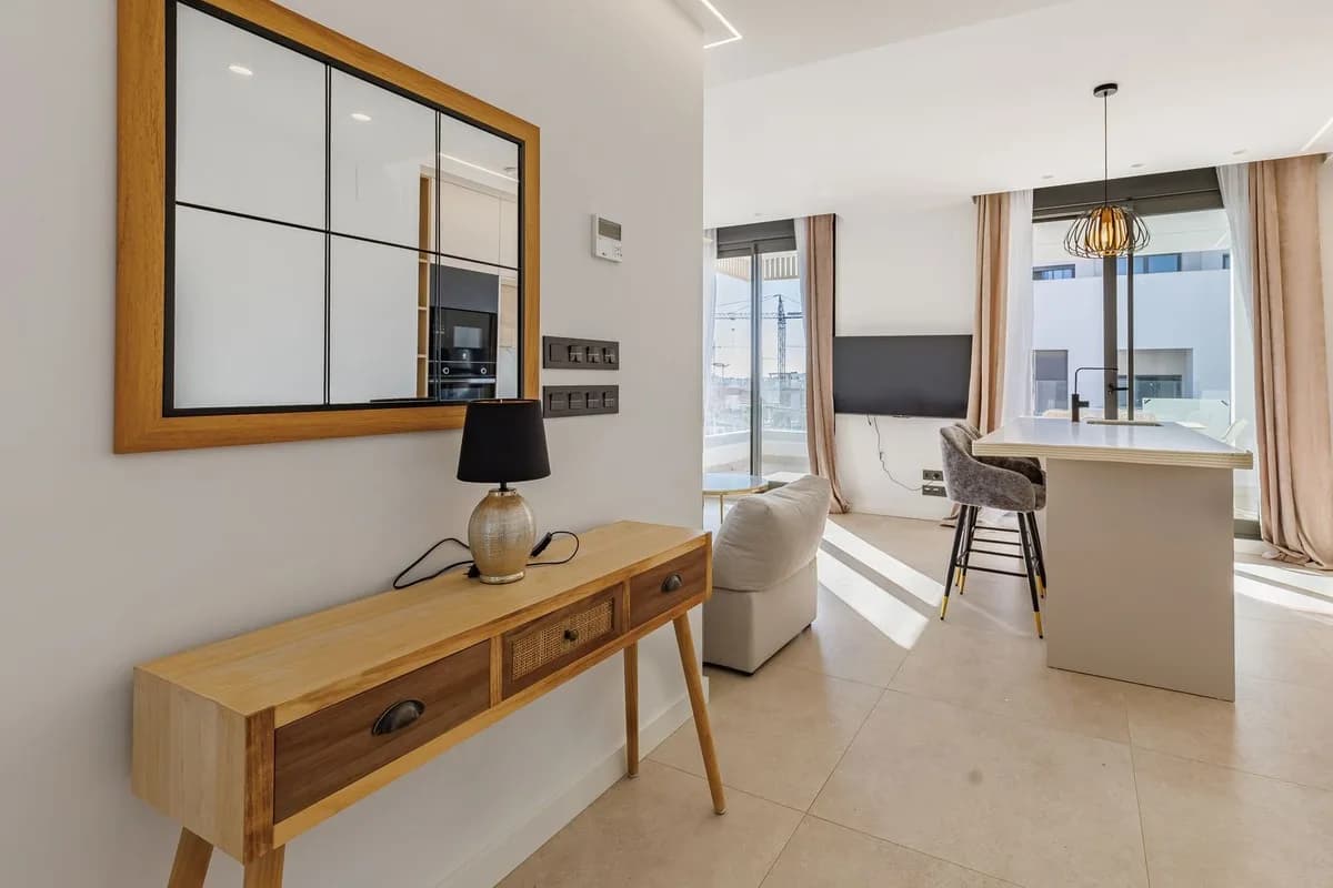 Apartament In Los Alcazares - Image 2
