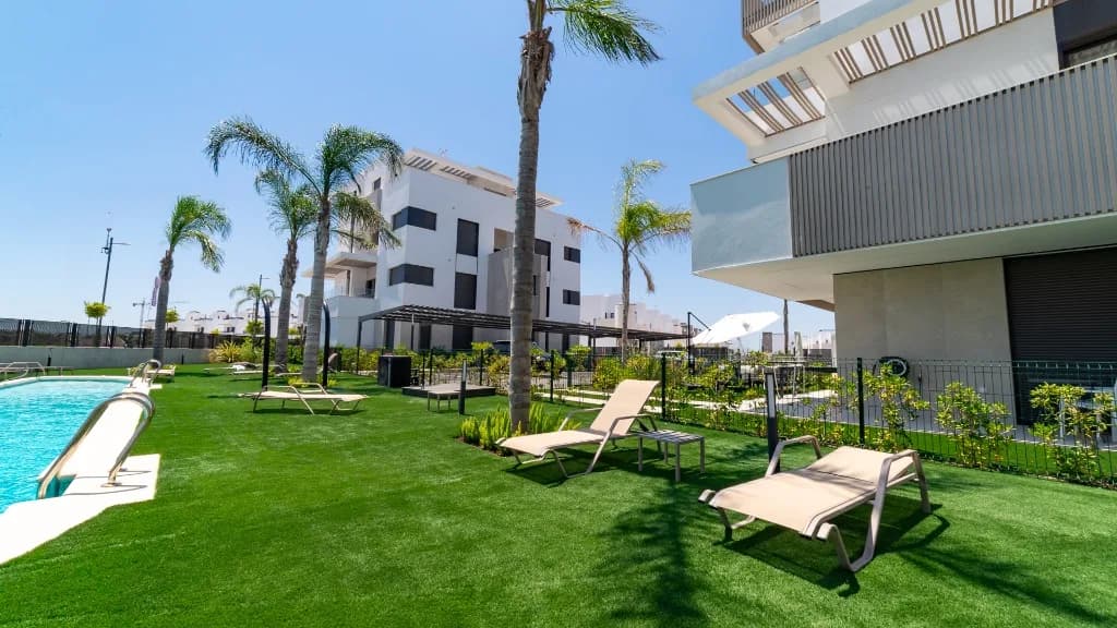 Apartament In Los Alcazares - Image 4