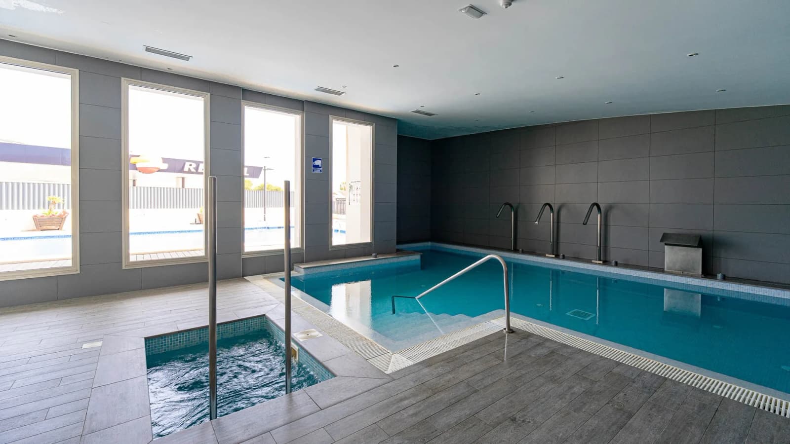 Apartament In Los Dolses - Image 4