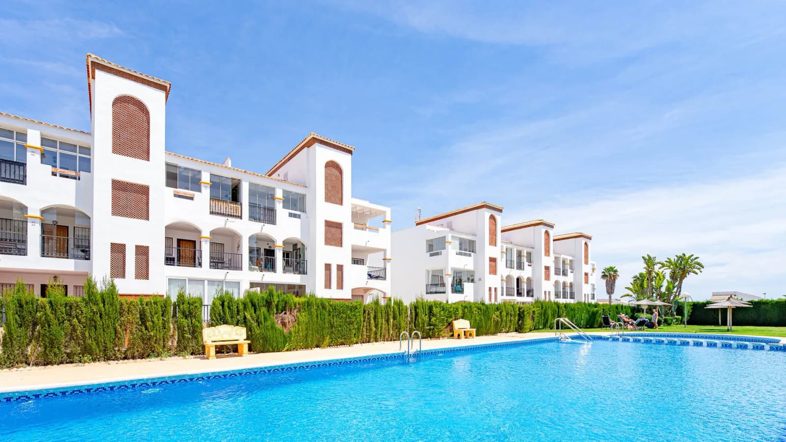 Apartament In Punta Prima - Image 4