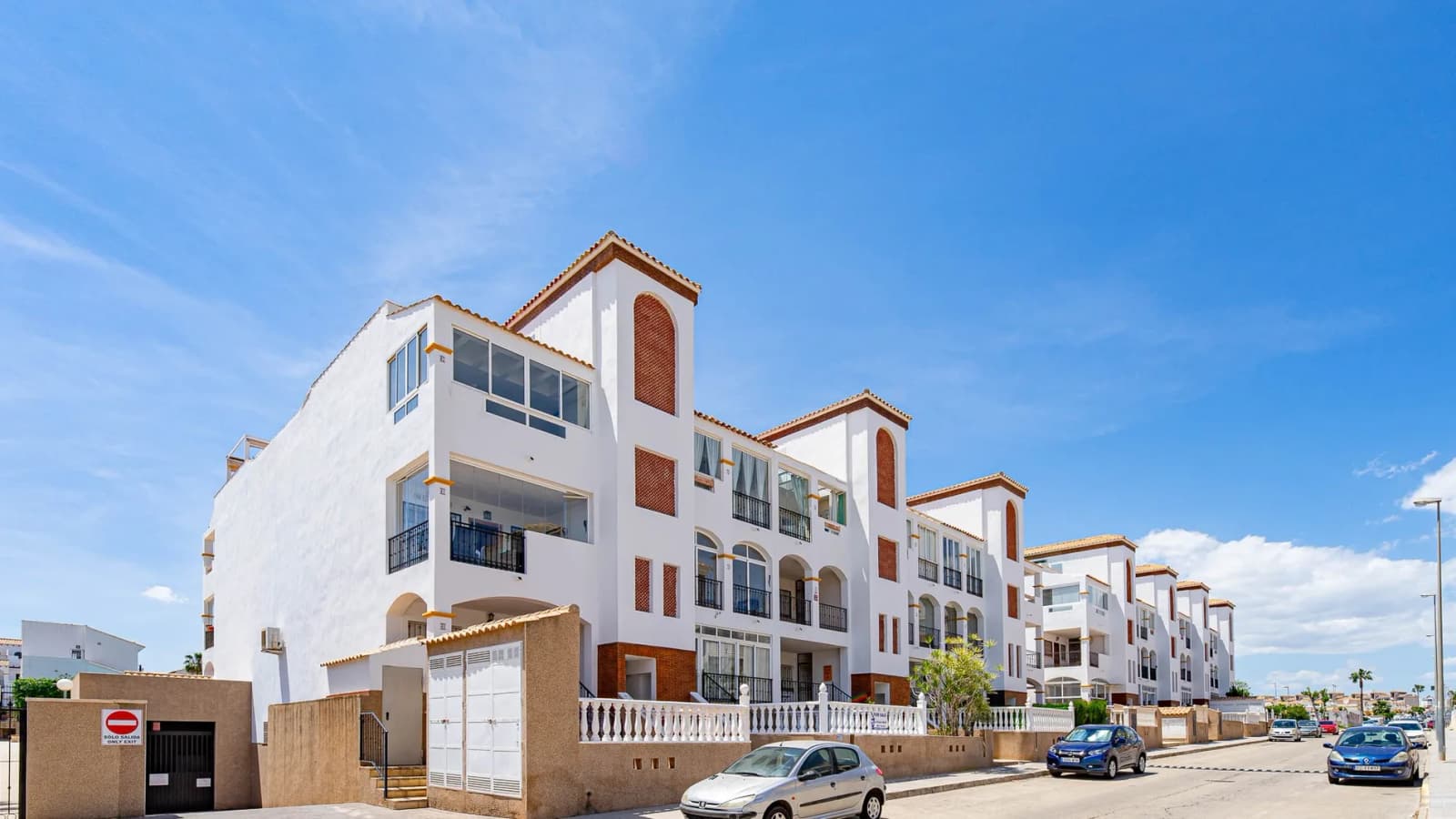 Apartament In Punta Prima - Image 6