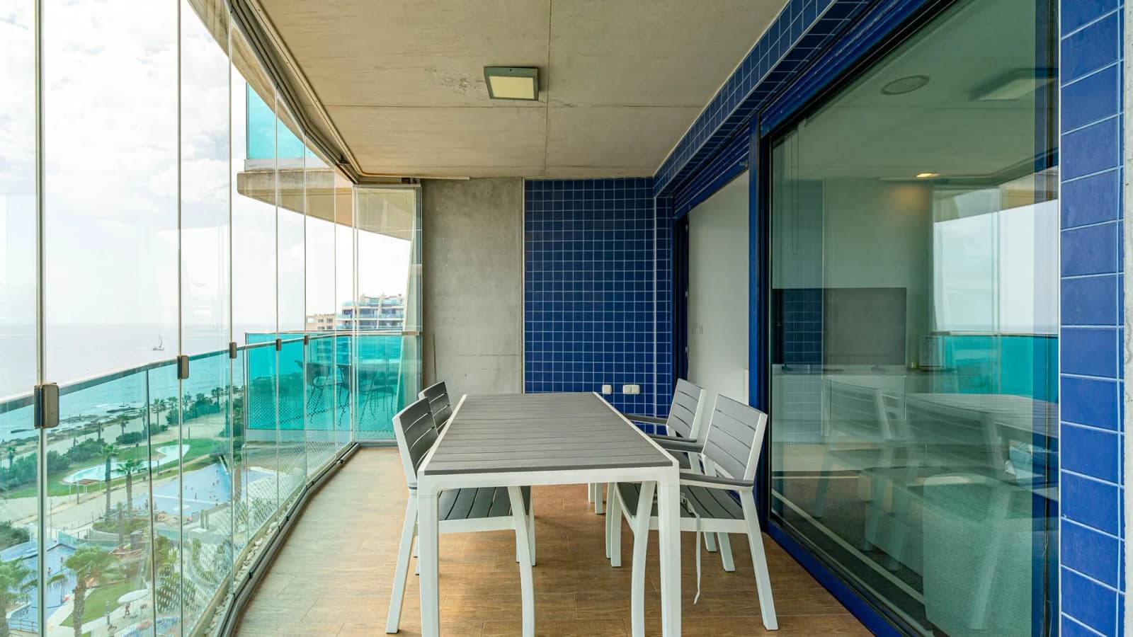 Apartament In Punta Prima - Image 4