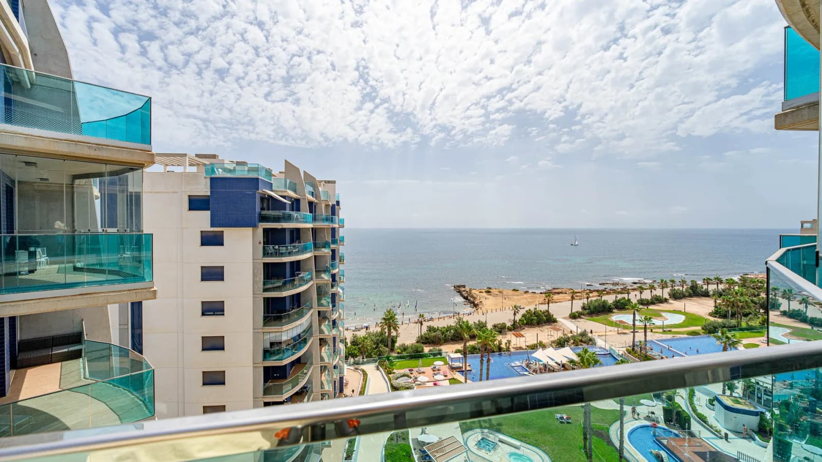 Apartament In Punta Prima - Image 7