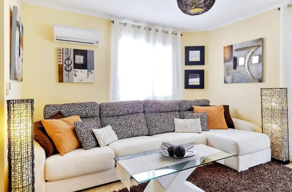Apartamento In Orihuela Costa - Image 2