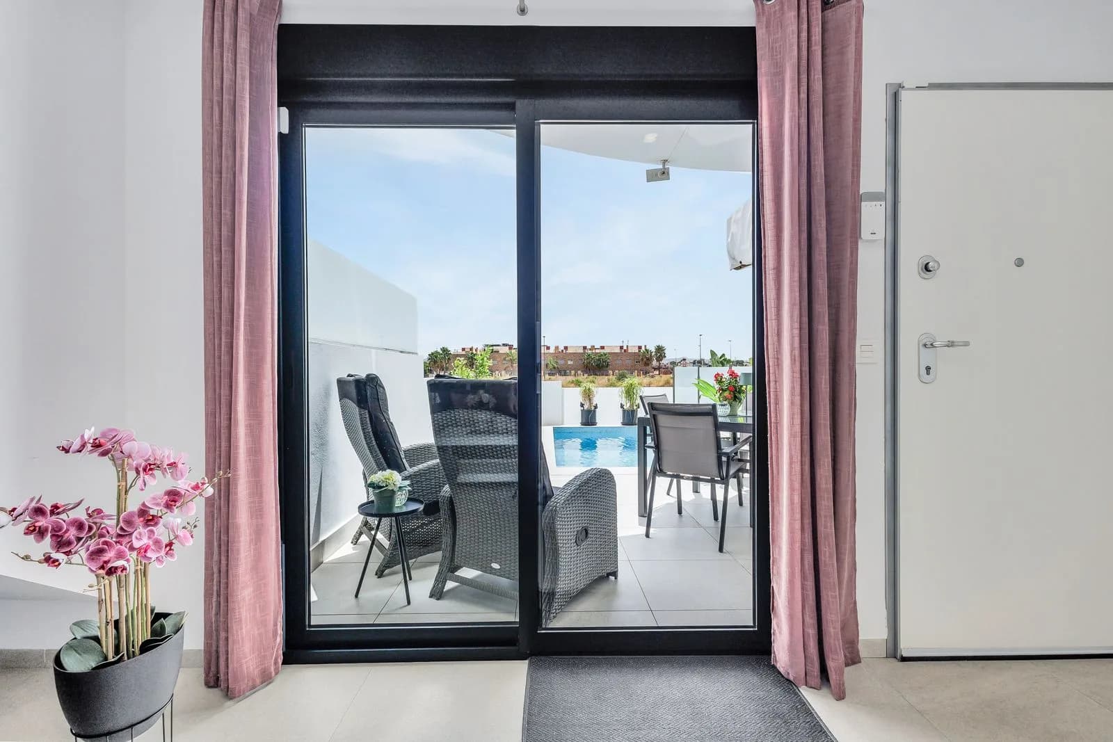 Apartment In Los Alcázares - Image 8