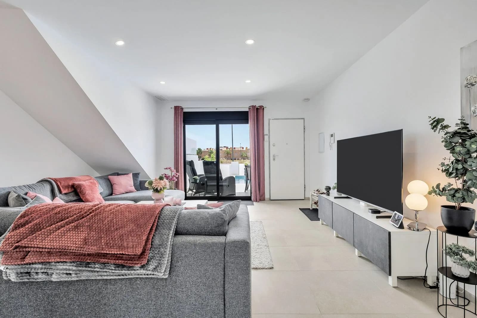 Apartment In Los Alcázares - Image 9