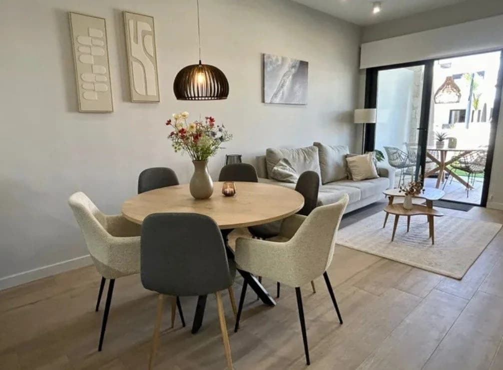 Apartment In Punta Prima - Image 4