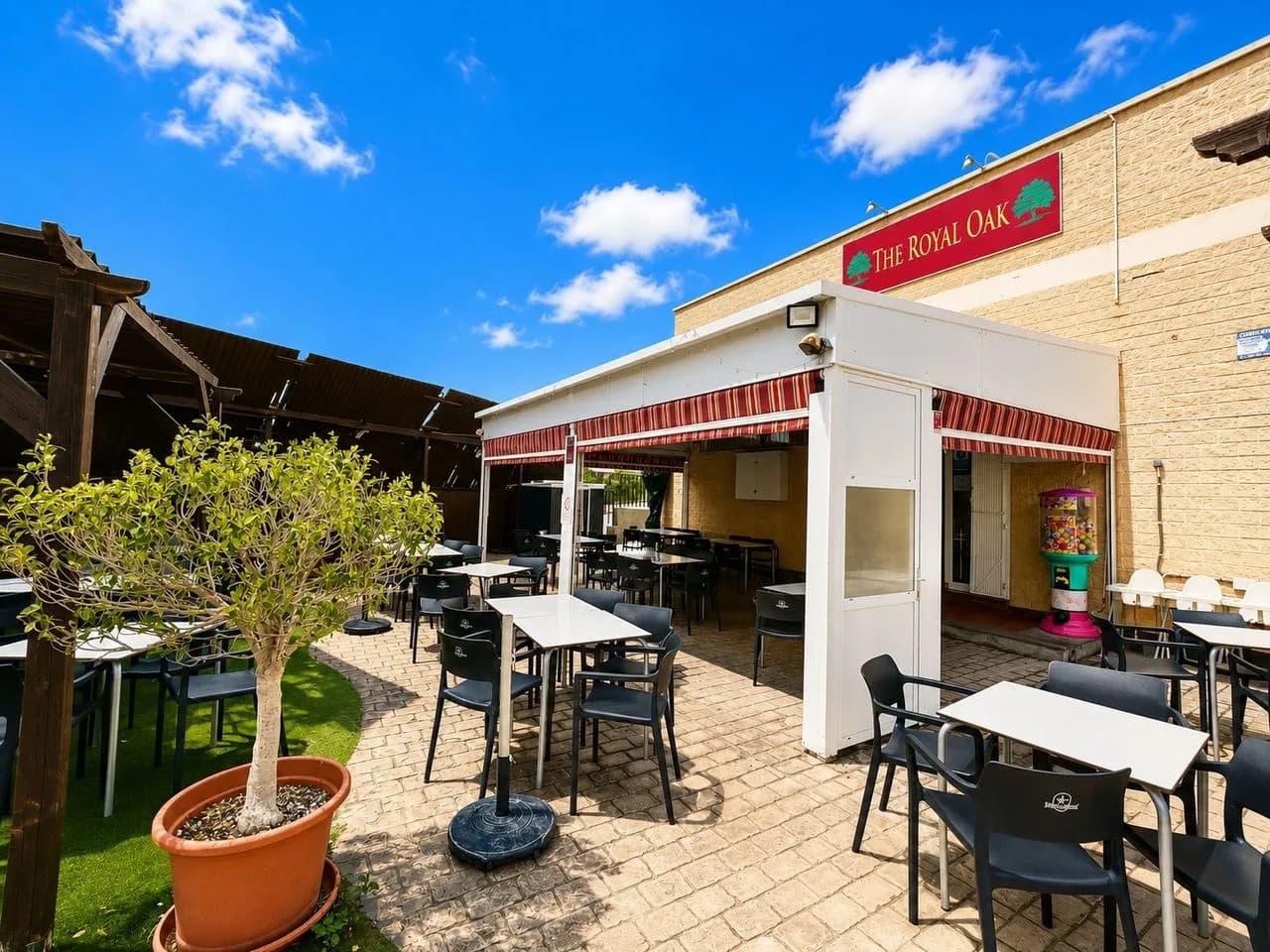 Commercial en venta en Villamartin, Alicante - Image 3