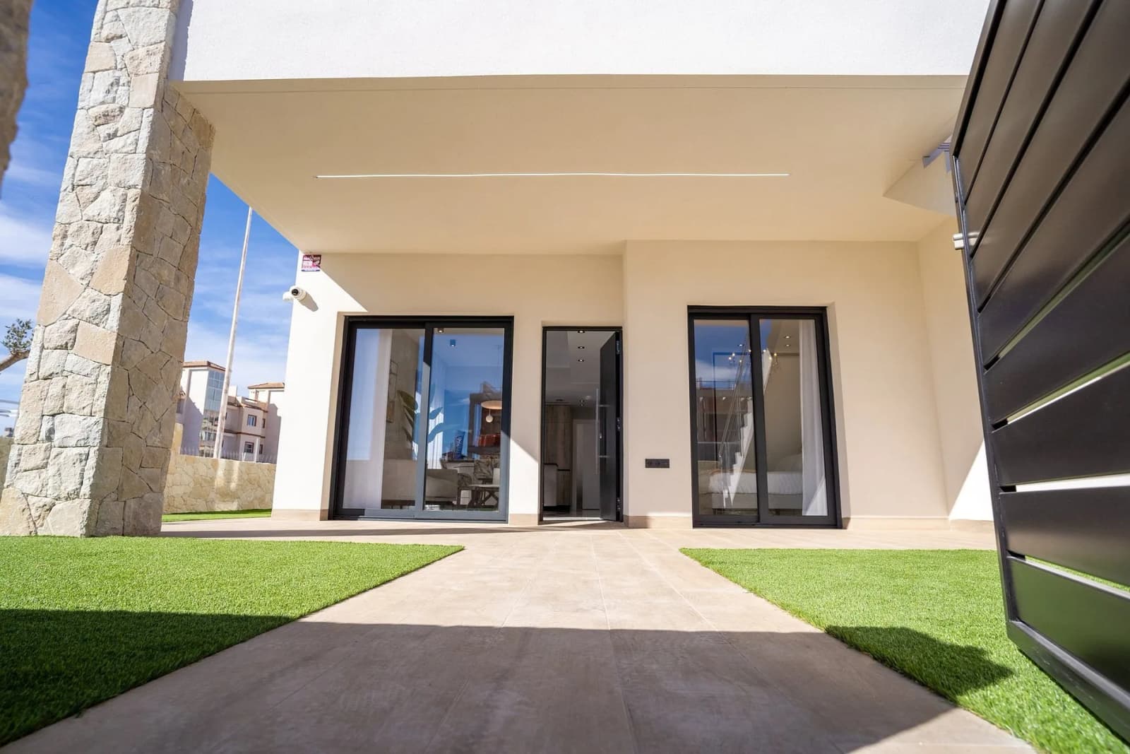 Apartment de 3 dormitorios en venta en Pilar de La Horadada, Murcia - Image 2
