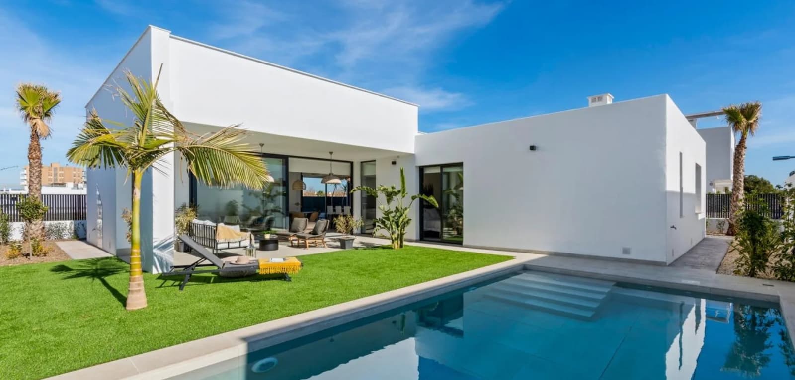 Detached Villa In Cartagena