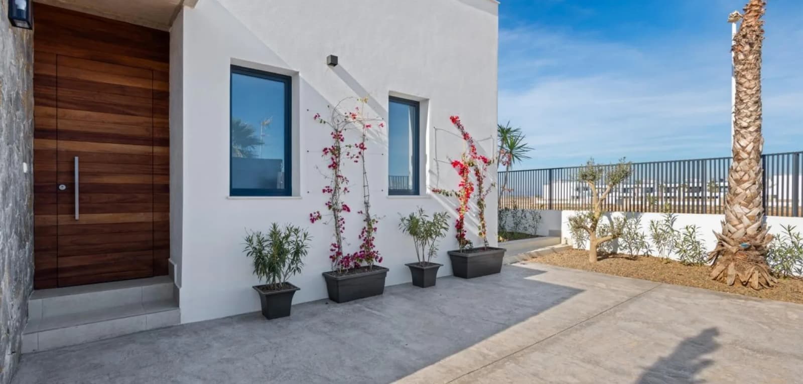 Detached Villa In Cartagena - Image 4