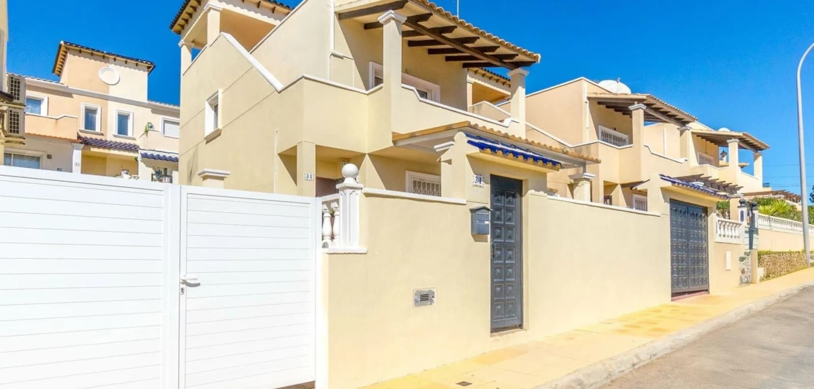 Detached Villa In Orihuela Costa