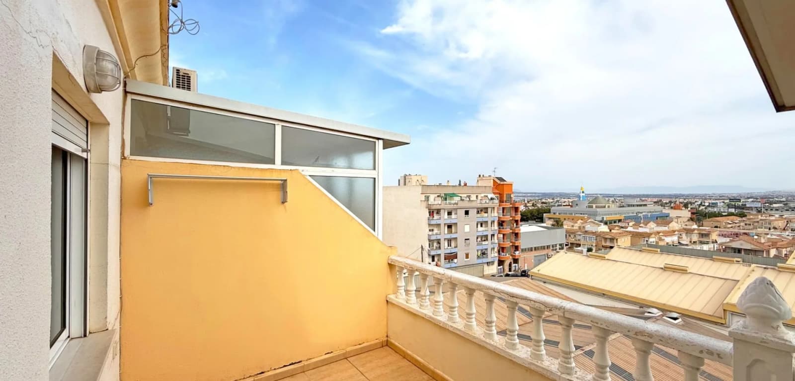 Apartment de 2 dormitorios en venta en Torrevieja, Costa Blanca (Alicante) - Image 7