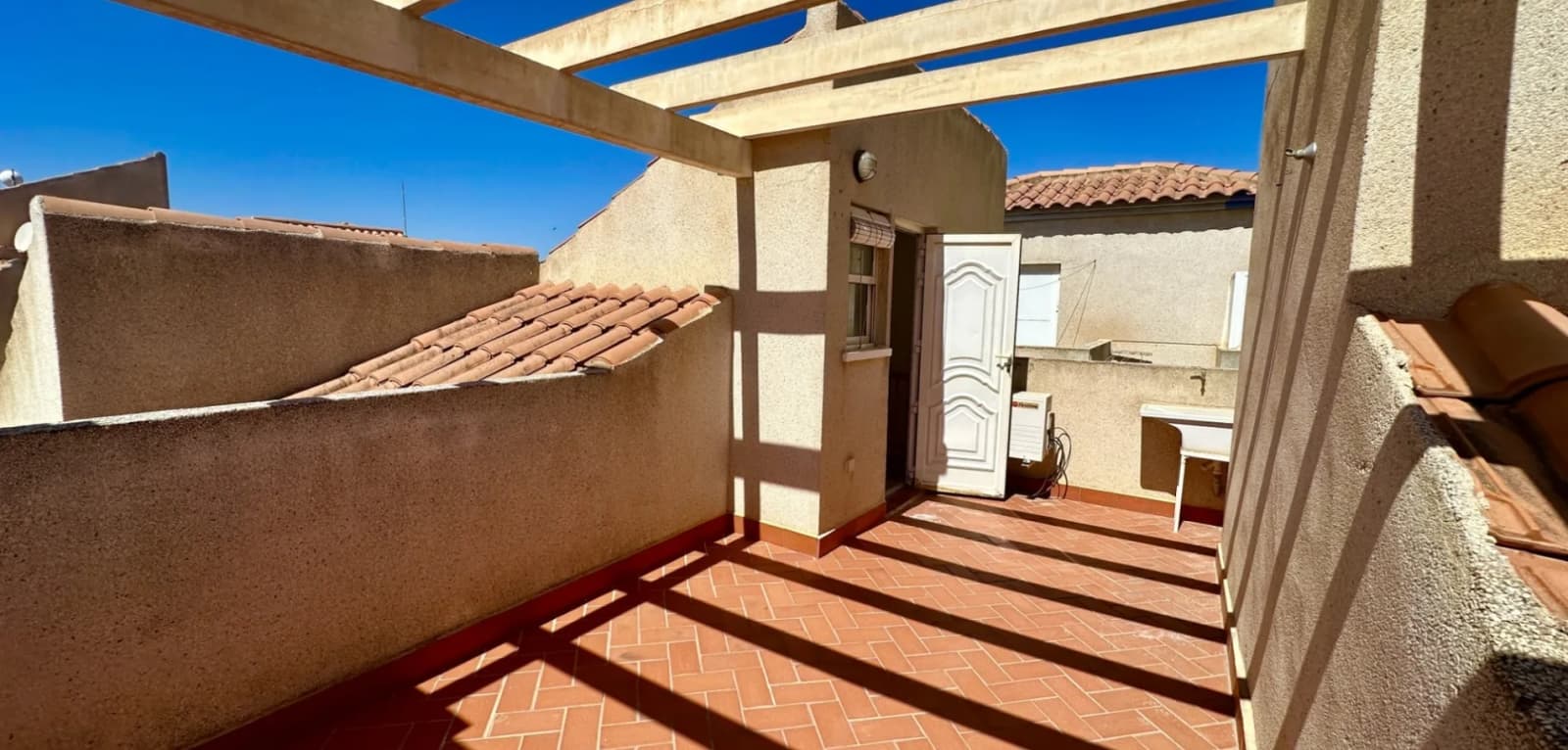 Apartment de 2 dormitorios en venta en Orihuela Costa, Costa Blanca (Alicante) - Image 2